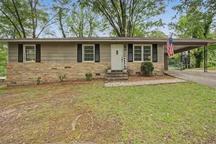 157 Creek Dr, Tallapoosa, GA 30176 - Photo 1