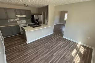 73 Polar Rock Rd SW, Atlanta, GA 30315 - Photo 5