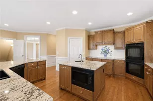 352 Sanderlin Mountain Dr, Big Canoe, GA 30143 - Photo 13