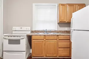 149 Peachtree St, Griffin, GA 30223 - Photo 3