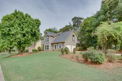 483 Mountain Oaks Parkway, Stone Mountain, GA 30087 - Photo 3