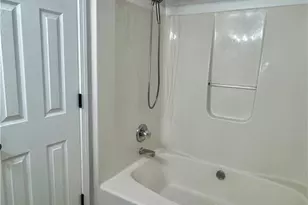 673 Kenridge Dr, Suwanee, GA 30024 - Photo 17