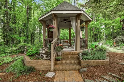 195 Stone Mill Trail, Atlanta, GA 30328 - Photo 37