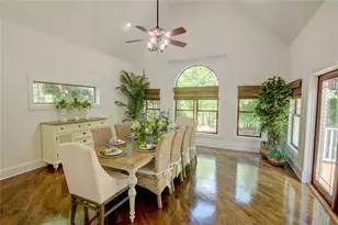 305 Lakeshore Dr, Hartwell, GA 30643 - Photo 9