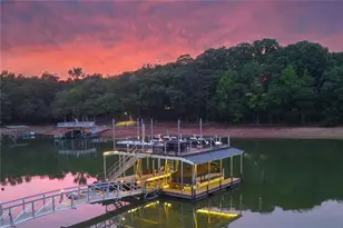 305 Lakeshore Dr, Hartwell, GA 30643 - Photo 101