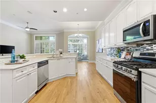 1041 Emory Parc Pl, Decatur, GA 30033 - Photo 11