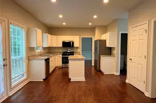2845 White Blossom Ln, Suwanee, GA 30024 - Photo 9
