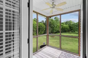 221 Woodford Way SE, Calhoun, GA 30701 - Photo 19