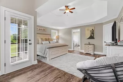 221 Woodford Way SE, Calhoun, GA 30701 - Photo 17