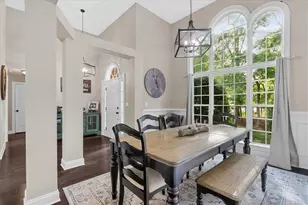 221 Woodford Way SE, Calhoun, GA 30701 - Photo 5