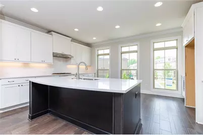 7826 Laurel Crest Drive, Johns Creek, GA 30024 - Photo 3