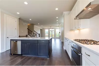 7826 Laurel Crest Drive, Johns Creek, GA 30024 - Photo 5