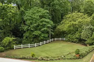 2988 Rockingham Dr NW, Atlanta, GA 30327 - Photo 5