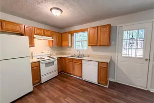 6275 Topaz Trail, Atlanta, GA 30349 - Photo 9