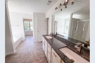 603 Marsh Lake Road, Lawrenceville, GA 30045 - Photo 13