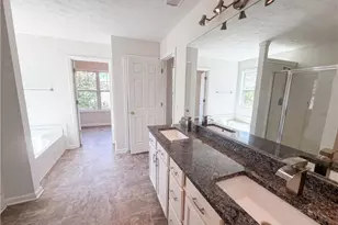 603 Marsh Lake Rd, Lawrenceville, GA 30045 - Photo 13