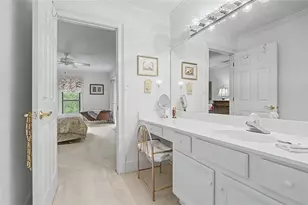 23201 Plantation Dr, Atlanta, GA 30324 - Photo 13