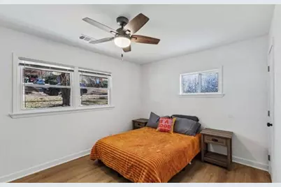 5729 Jefferson Avenue, Forest Park, GA 30297 - Photo 17