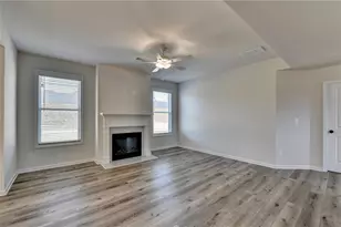 646 Rodeo Dr, Auburn, GA 30011 - Photo 9