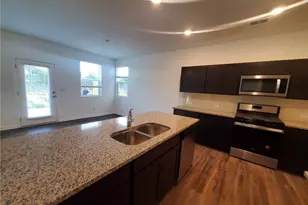 5745 Thornton Dr, Cumming, GA 30028 - Photo 7
