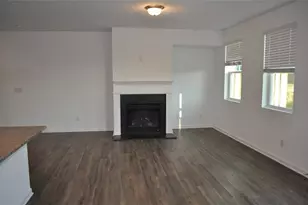 5745 Thornton Dr, Cumming, GA 30028 - Photo 15