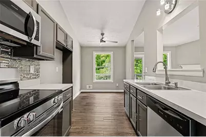 5687 Wellborn Oaks Court, Lithonia, GA 30058 - Photo 11