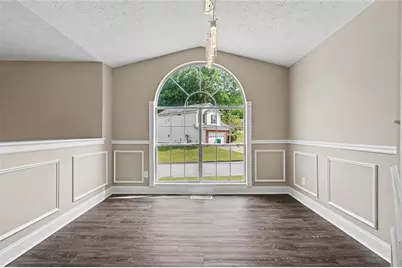 5687 Wellborn Oaks Court, Lithonia, GA 30058 - Photo 7
