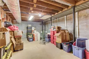 597 Beth Ct SW, Lilburn, GA 30047 - Photo 27