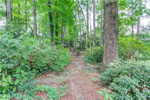597 Beth Ct SW, Lilburn, GA 30047 - Photo 33