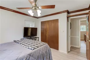 597 Beth Ct SW, Lilburn, GA 30047 - Photo 25
