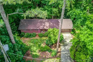 597 Beth Ct SW, Lilburn, GA 30047 - Photo 3