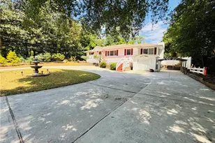 164 Osner Dr, Atlanta, GA 30342 - Photo 3