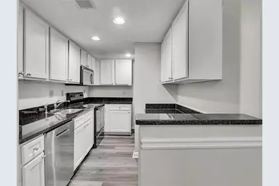 6900 Roswell Road #10Q, Atlanta, GA 30328 - Photo 1