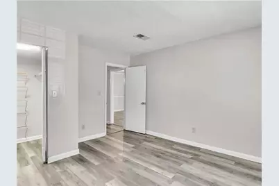 6900 Roswell Road #10Q, Atlanta, GA 30328 - Photo 5