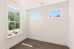 8330 Creekside Overlook Dr, Gainesville, GA 30506 - Photo 15