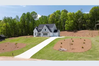 8330 Creekside Overlook Drive, Gainesville, GA 30506 - Photo 3