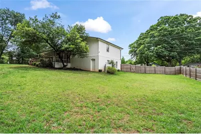 2370 Holly Springs Road NE, Marietta, GA 30062 - Photo 29