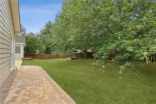 335 Bristol Stone Ln, Johns Creek, GA 30005 - Photo 31