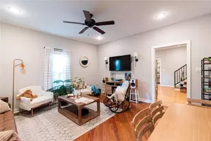 702 Radford St, Monroe, GA 30655 - Photo 5