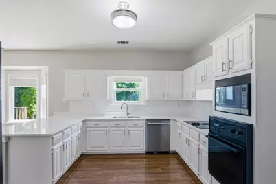 5910 Findley Chase Drive, Johns Creek, GA 30097 - Photo 15
