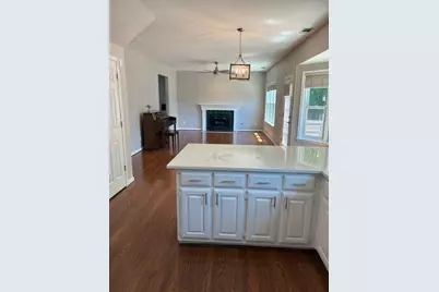 5910 Findley Chase Drive, Johns Creek, GA 30097 - Photo 3
