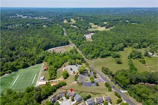 820 Sapphire Ln, Sugar Hill, GA 30518 - Photo 43