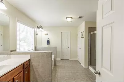820 Sapphire Lane, Sugar Hill, GA 30518 - Photo 21