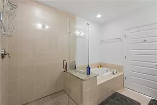1080 Peachtree St NE, Atlanta, GA 30309 - Photo 25