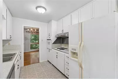 1744 Reindeer Drive NE, Atlanta, GA 30329 - Photo 7