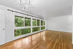1744 Reindeer Dr NE, Atlanta, GA 30329 - Photo 3