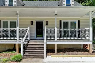 1530 Plunketts Rd, Buford, GA 30519 - Photo 9