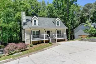 1530 Plunketts Rd, Buford, GA 30519 - Photo 5