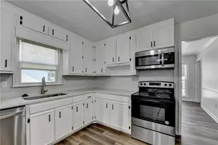 1530 Plunketts Rd, Buford, GA 30519 - Photo 25
