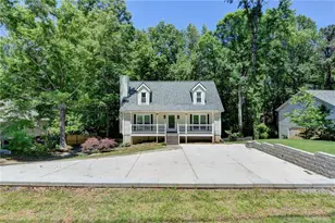 1530 Plunketts Rd, Buford, GA 30519 - Photo 3